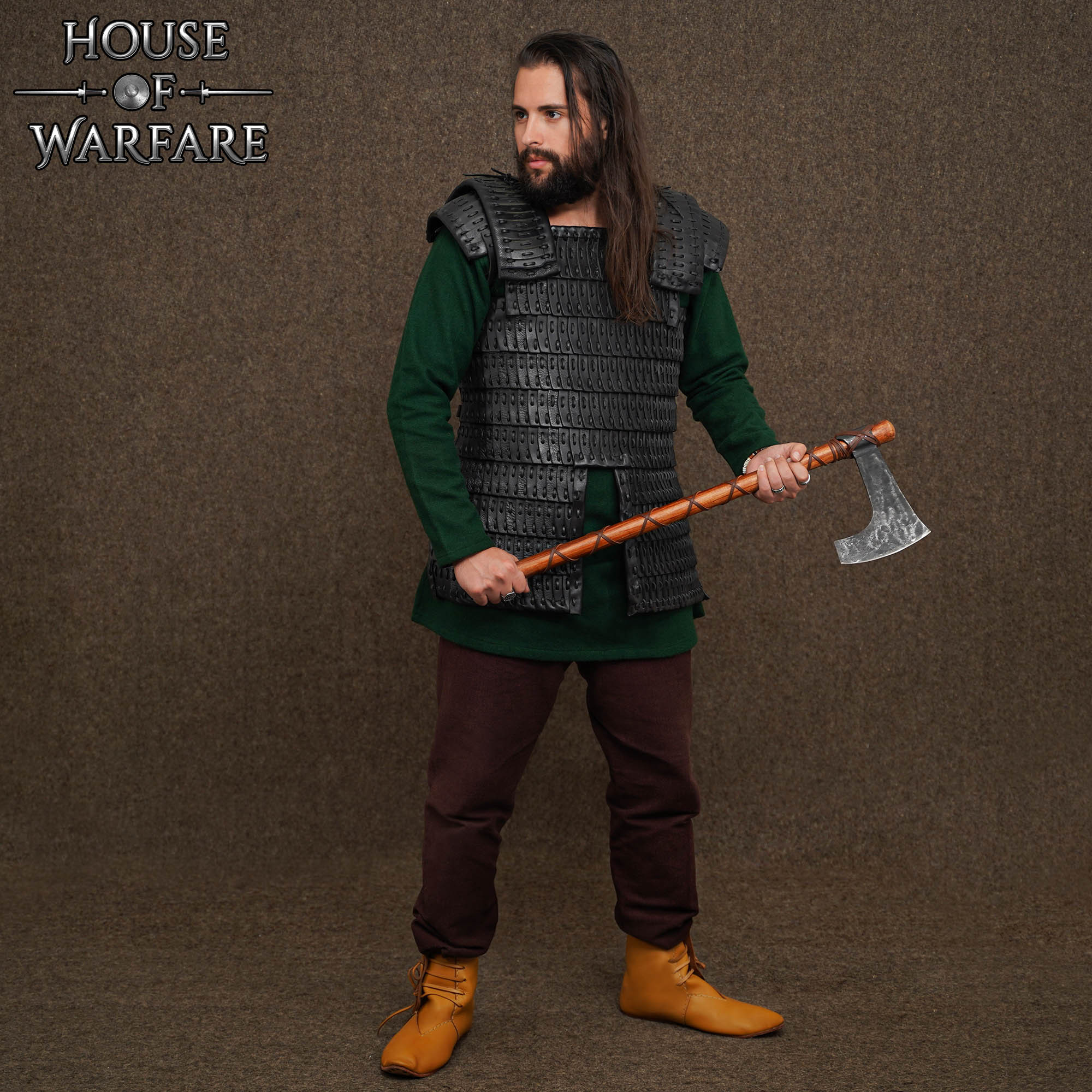 Armadura Vikinga lamelar en cuero negro (3 mm.)