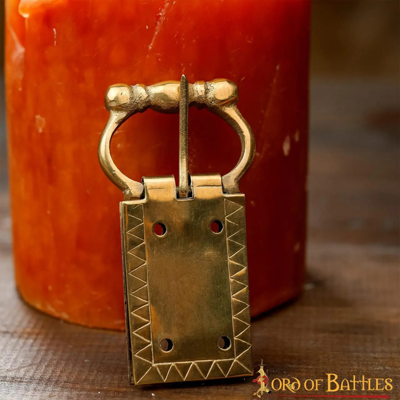 Hebilla y terminación medieval para cinturones de época