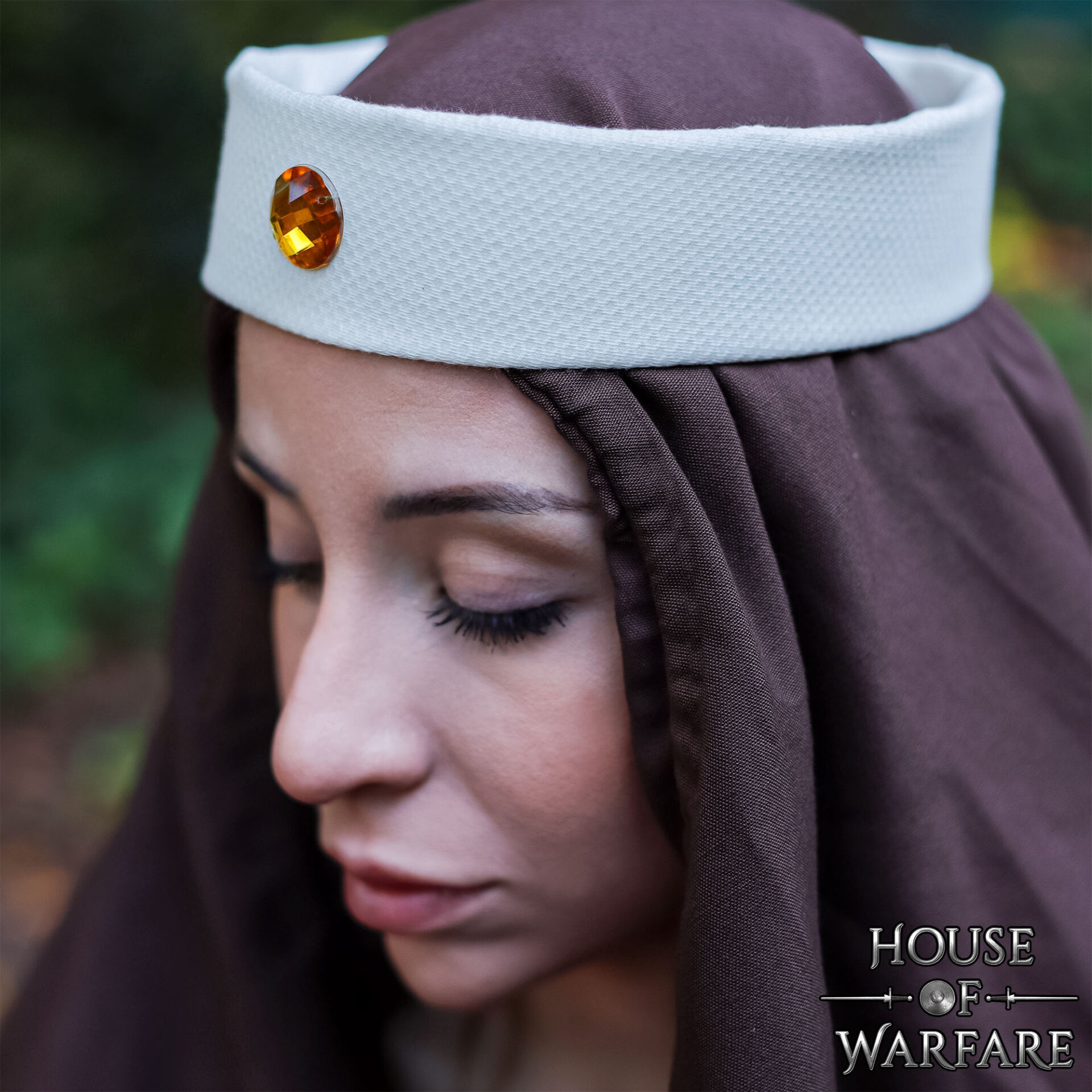 Tocado medieval, tipo Garlanda o rollo en blanco