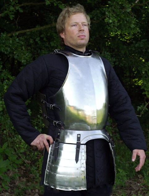 Pectoral y espaldar con escarcelas, siglo XVI