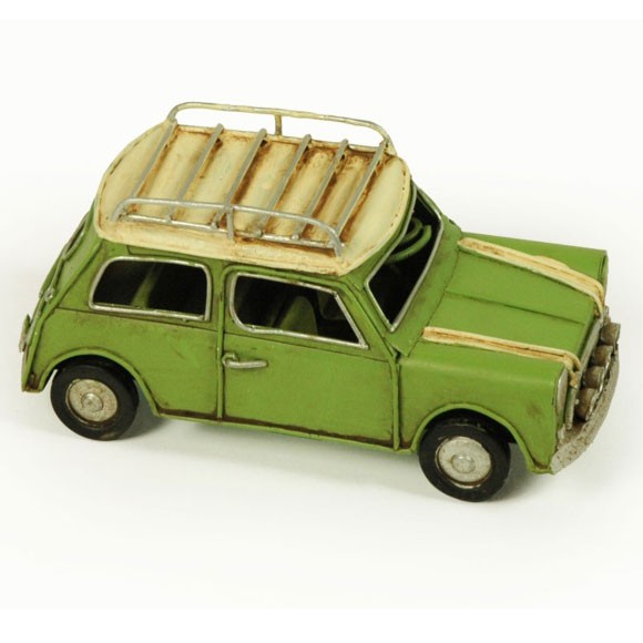 Miniatura coche antiguo verde