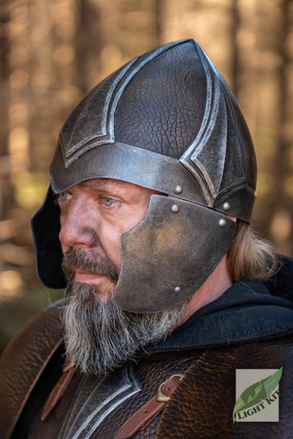 Casco en poliuretano de los Bárbaros, Epic Armoury