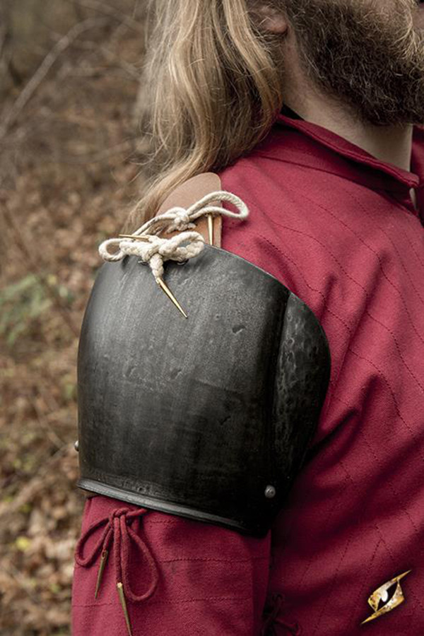 Hombreras Armadura Churburg Negro Épico, Epic Armoury
