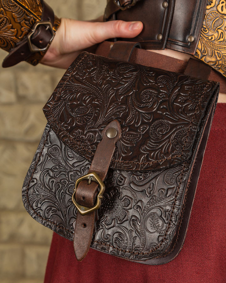 Bolso medieval Beatriz en cuero repujado marrón oscuro