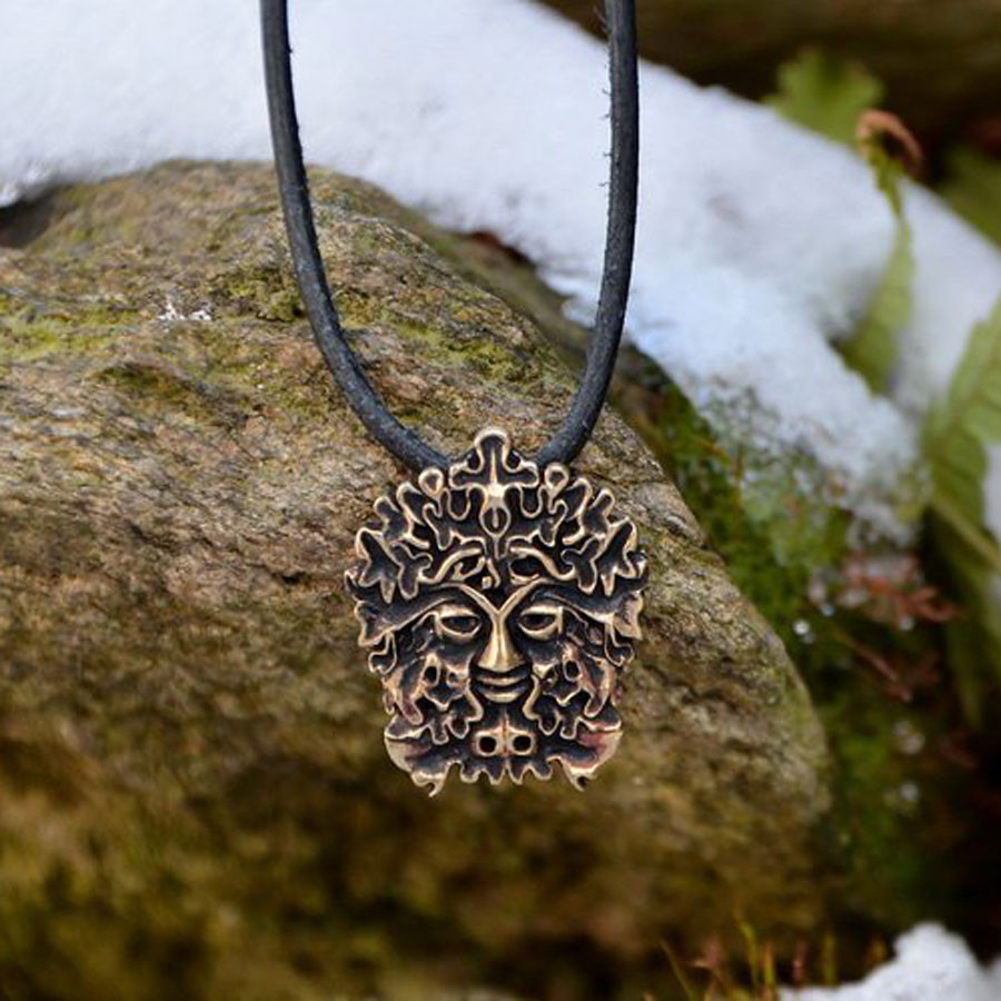 Colgante y amuleto del Hombre Verde