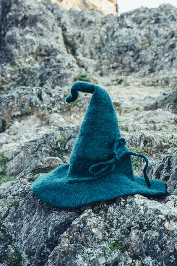 Gorro de Mago Merlín en lana verde
