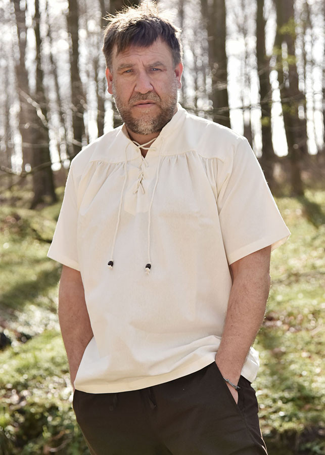 Camisa medieval de verano con mangas cortas, color blanco natural