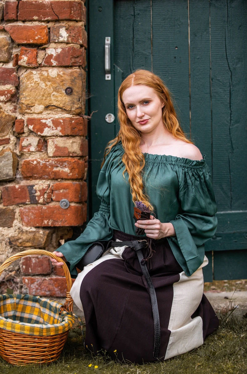 Blusa medieval clásica modelo Emma, color verde