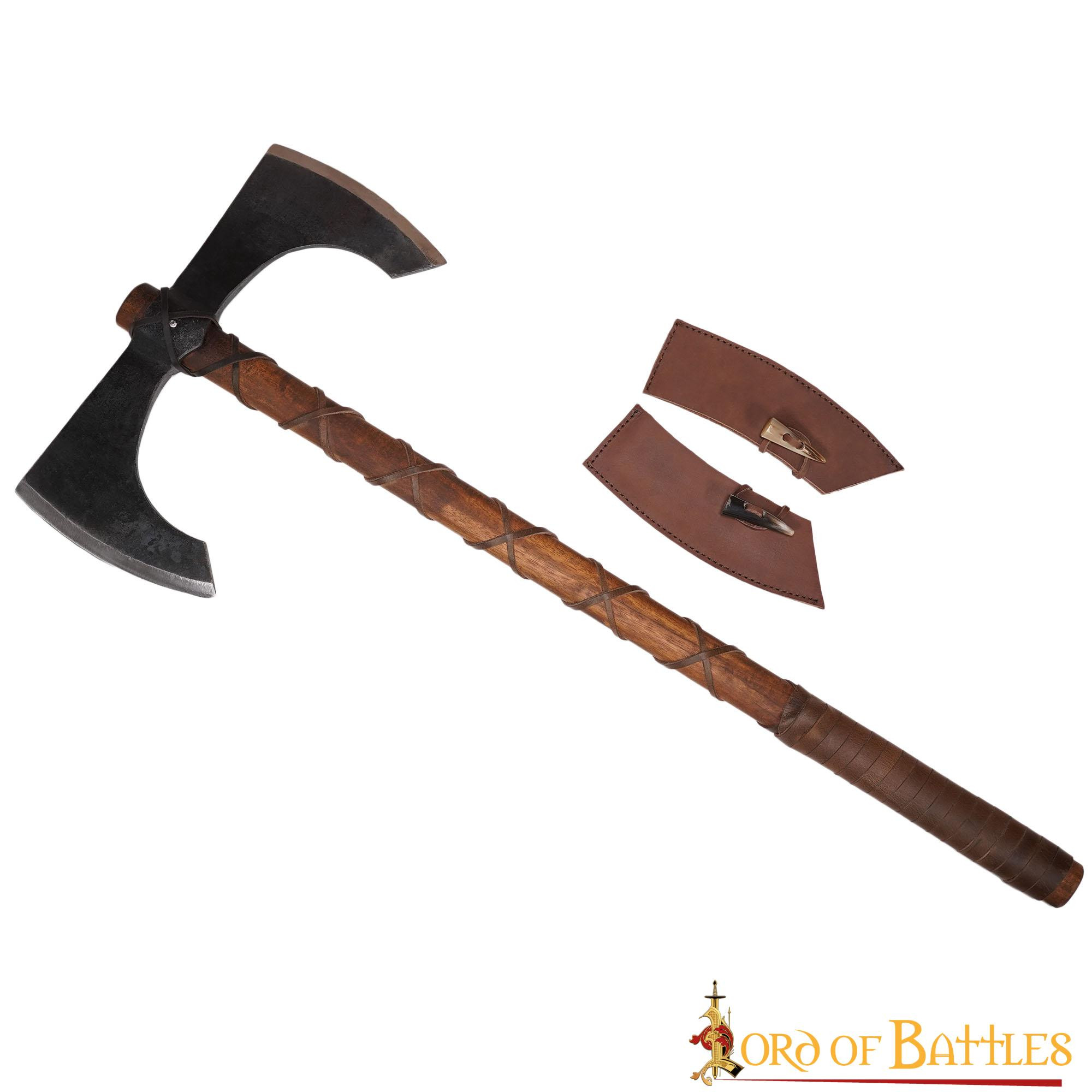 Hacha funcional doble filo con funda