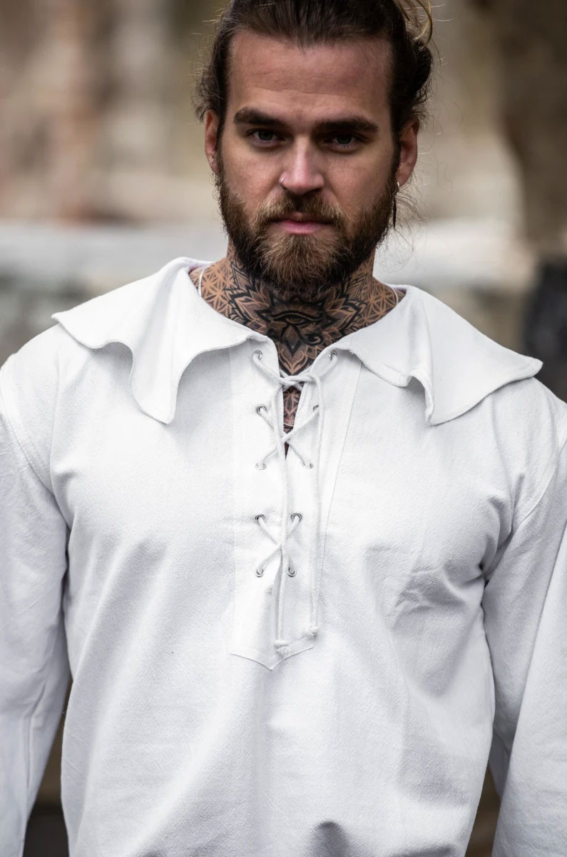 Camisa medieval con cuello modelo Athos, color blanco