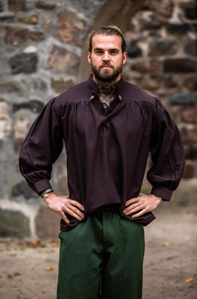 Camisa medieval marrón corte ancho