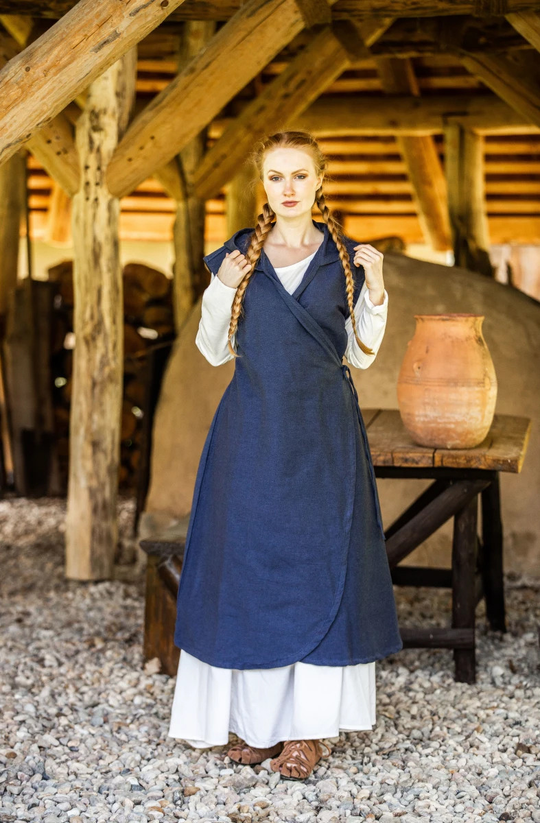 Vestido ajustable modelo Gerlin, color azul