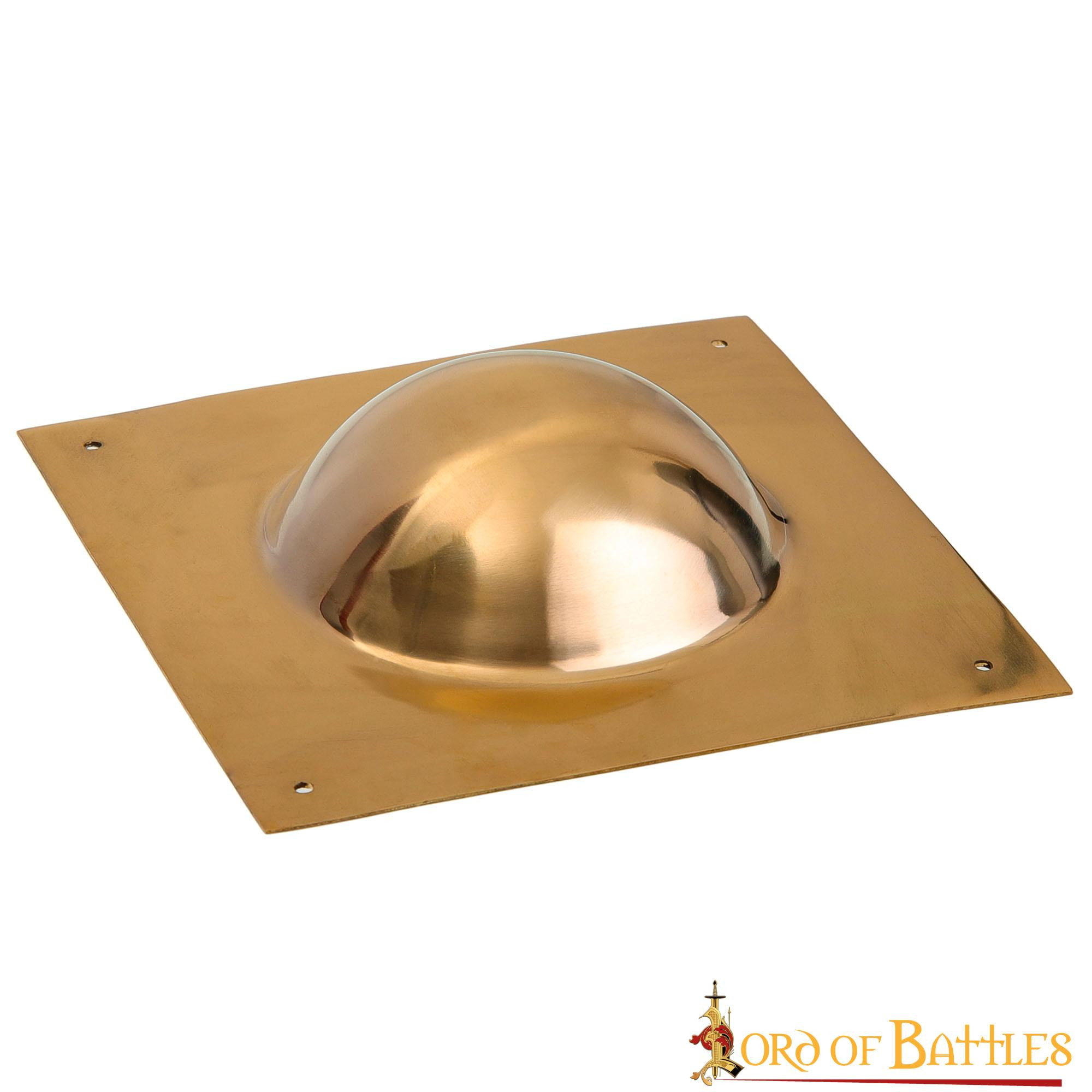 Umbo latonado para escudos romanos (22x22 cm.)