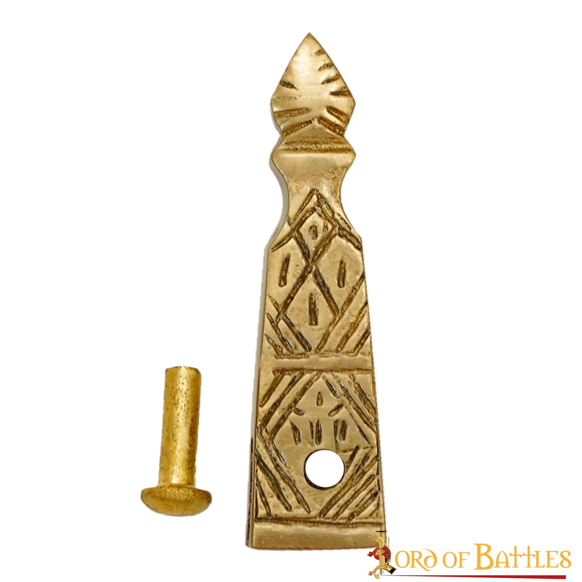 Punta de latón para cinturón medieval (4,1 cm.)
