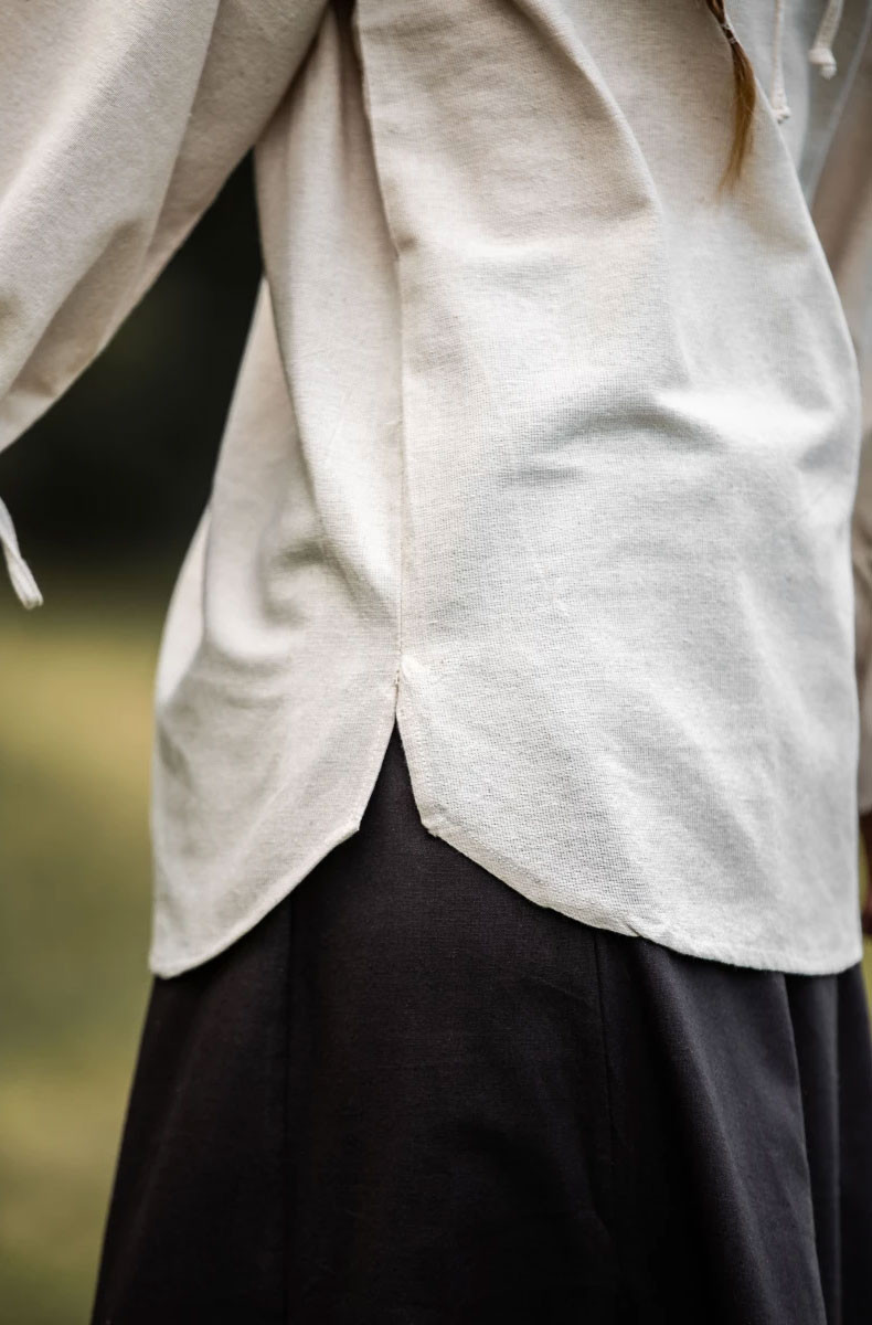 Blusa medieval Morgan blanca natural