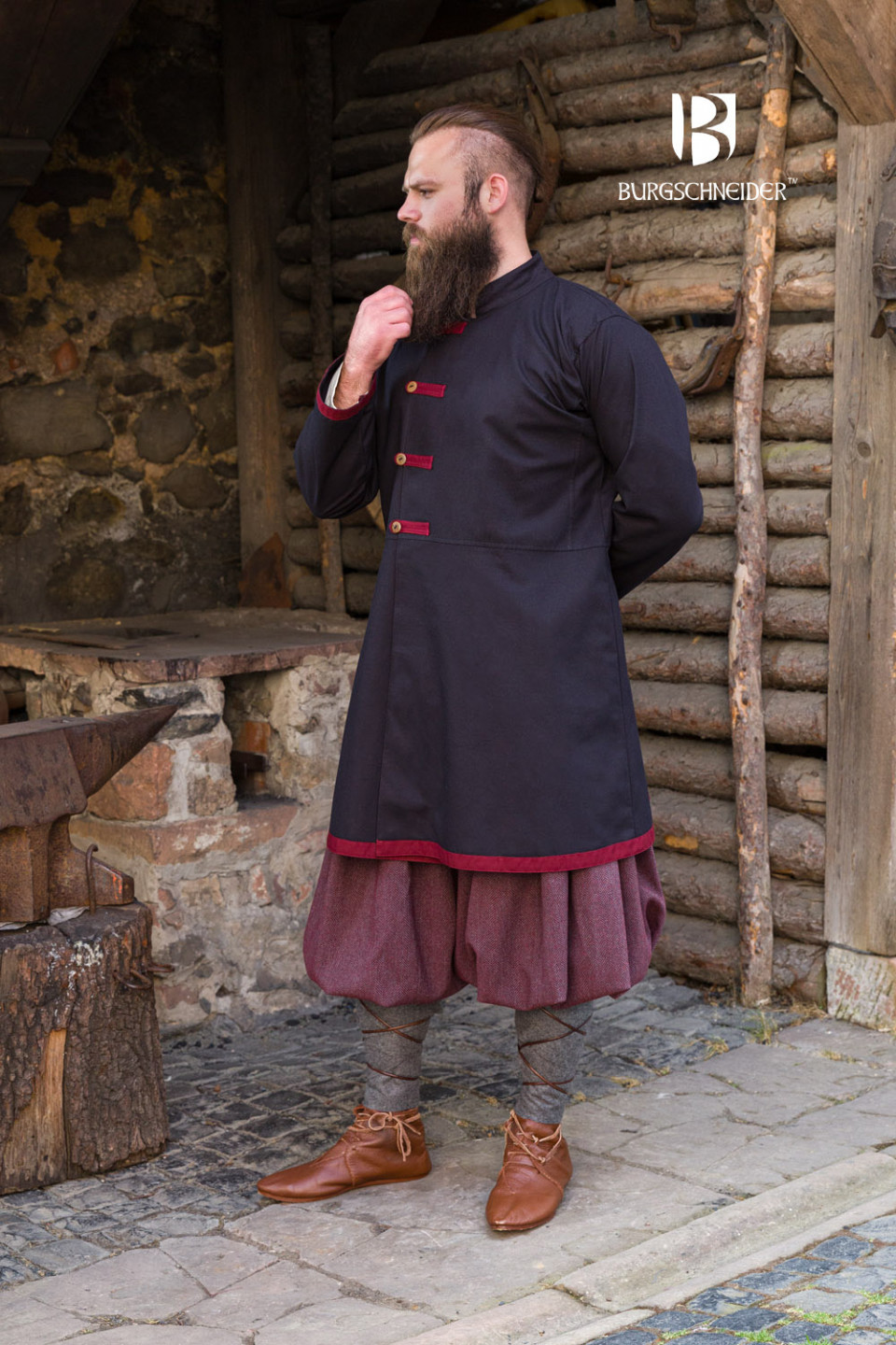 Abrigo medieval modelo Rus Jakub, Negro-Burdeos