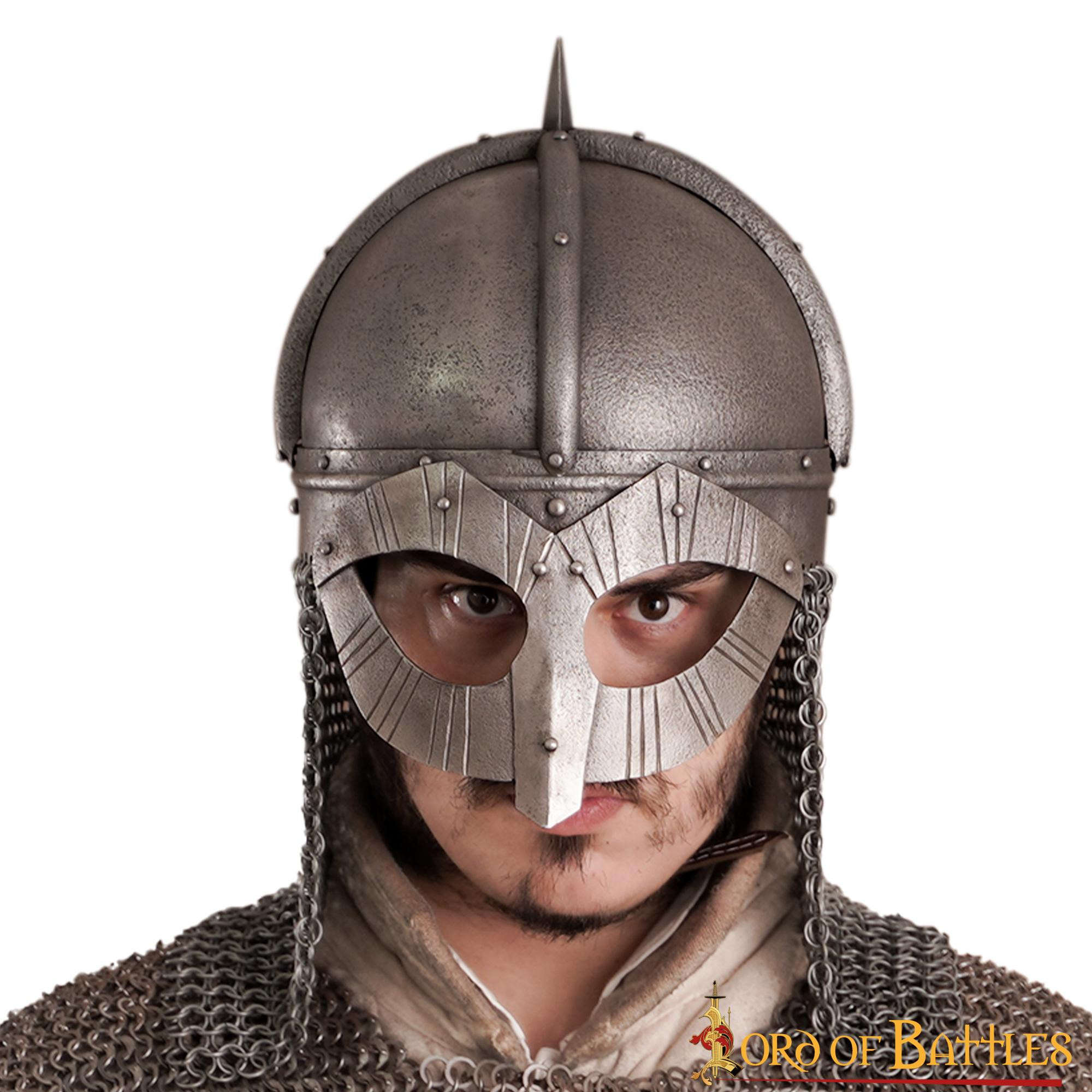 Casco vikingo modelo Gjermundbu, con forro de cuero