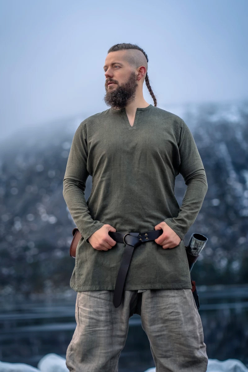 Túnica de lino Vikinga modelo Ragnar, color verde