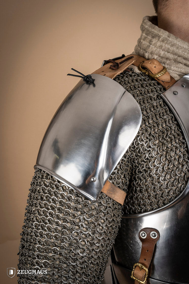 Hombreras medievales de combate, acero pulido 2,5 mm.