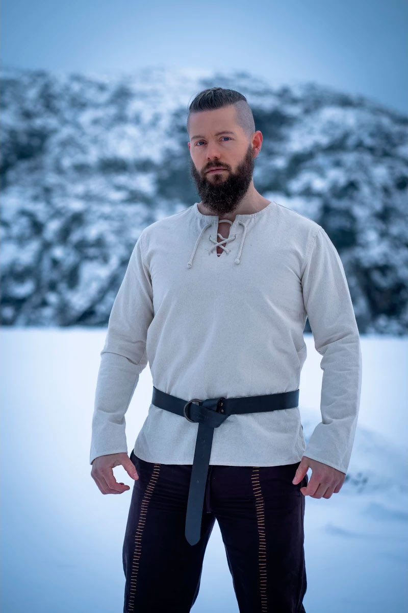 Cinturón cuero con anilla, negro