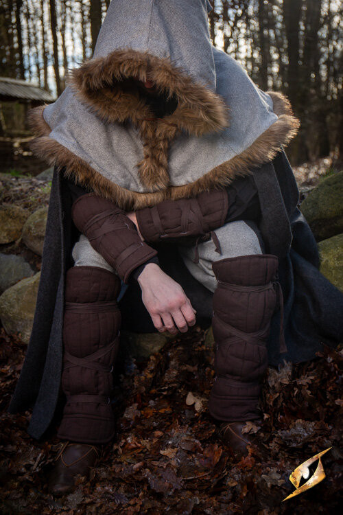 Set Grebas y Brazaletes acolchados, color marrón