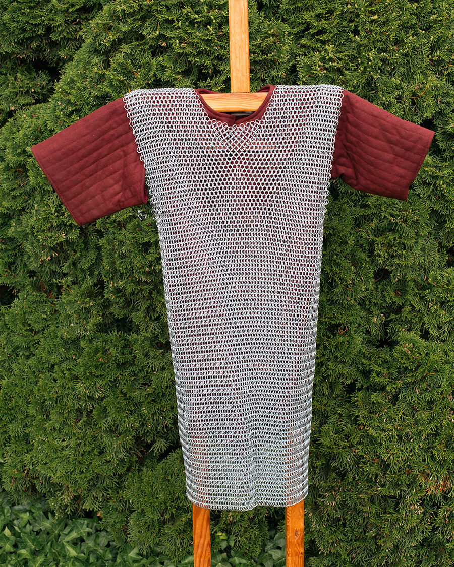 Cota de malla acero sin mangas, acabado pulido (10 mm.)