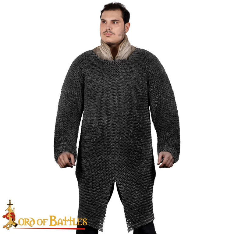 Cota de malla de anilla redonda ennegrecida remachada