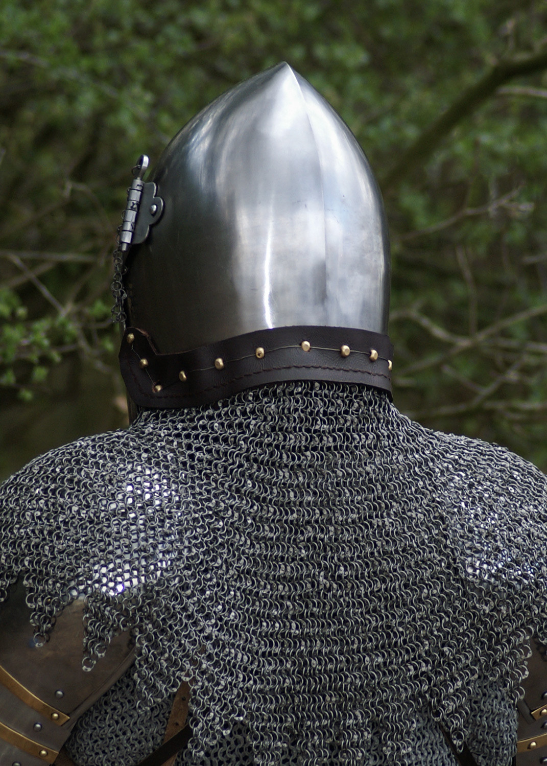 Gola Manto de Obispo con refuerzo de cuero, anillas planas