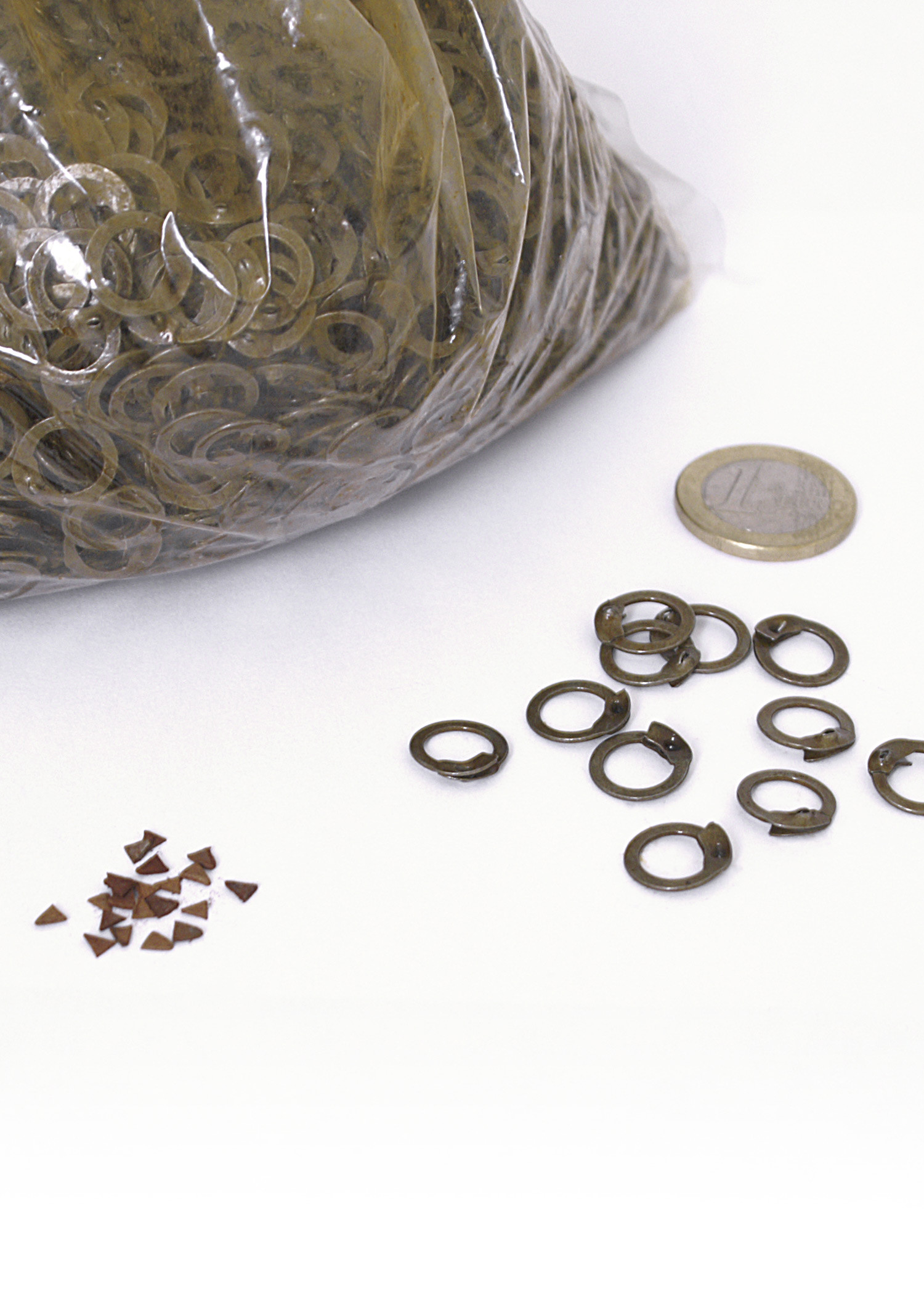 Bolsa 1 kg. de anillas planas, diámetro 8 mm.