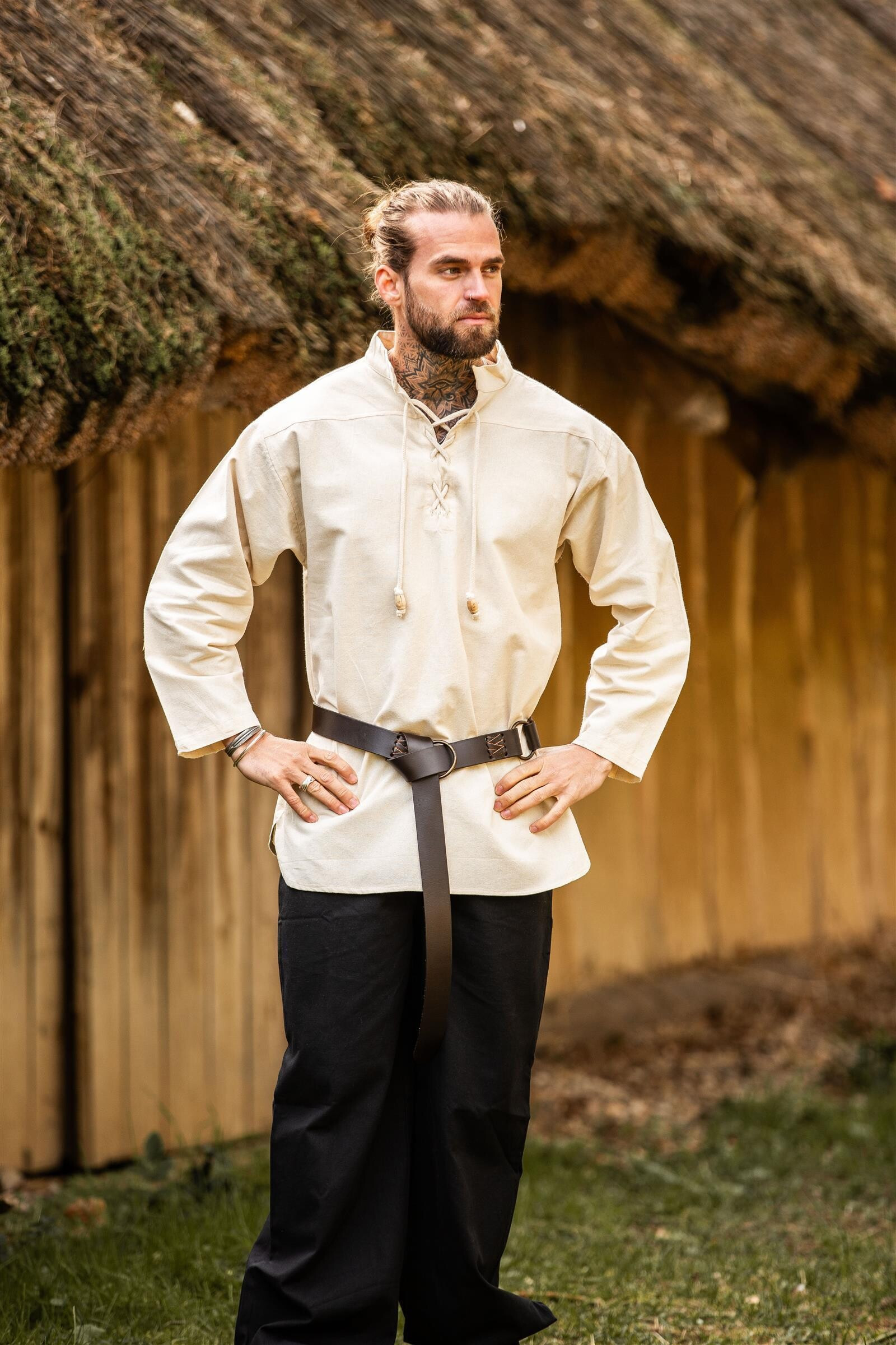 Camisa medieval cordones modelo Ansbert, color blanco natural