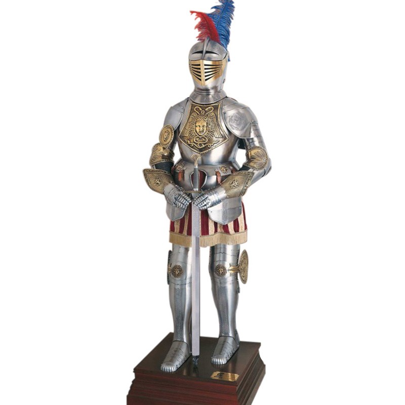 Armadura siglo XVI cincelada