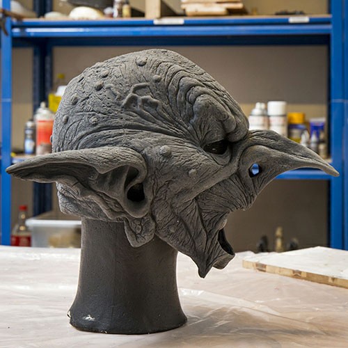 Máscara Duende sin Pintar (59-61 cms.)