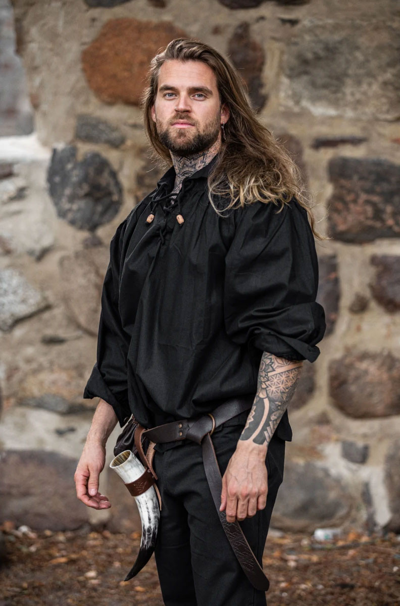 Camisa medieval con lazos modelo Georg, color negro