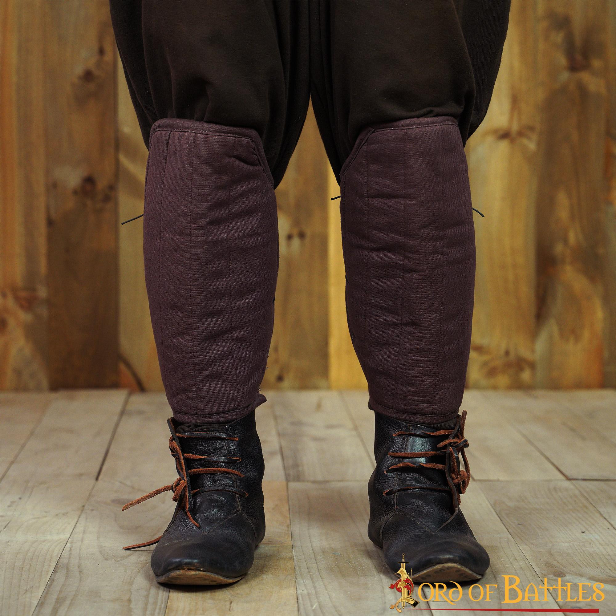 Grebas medievales acolchadas, color marrón