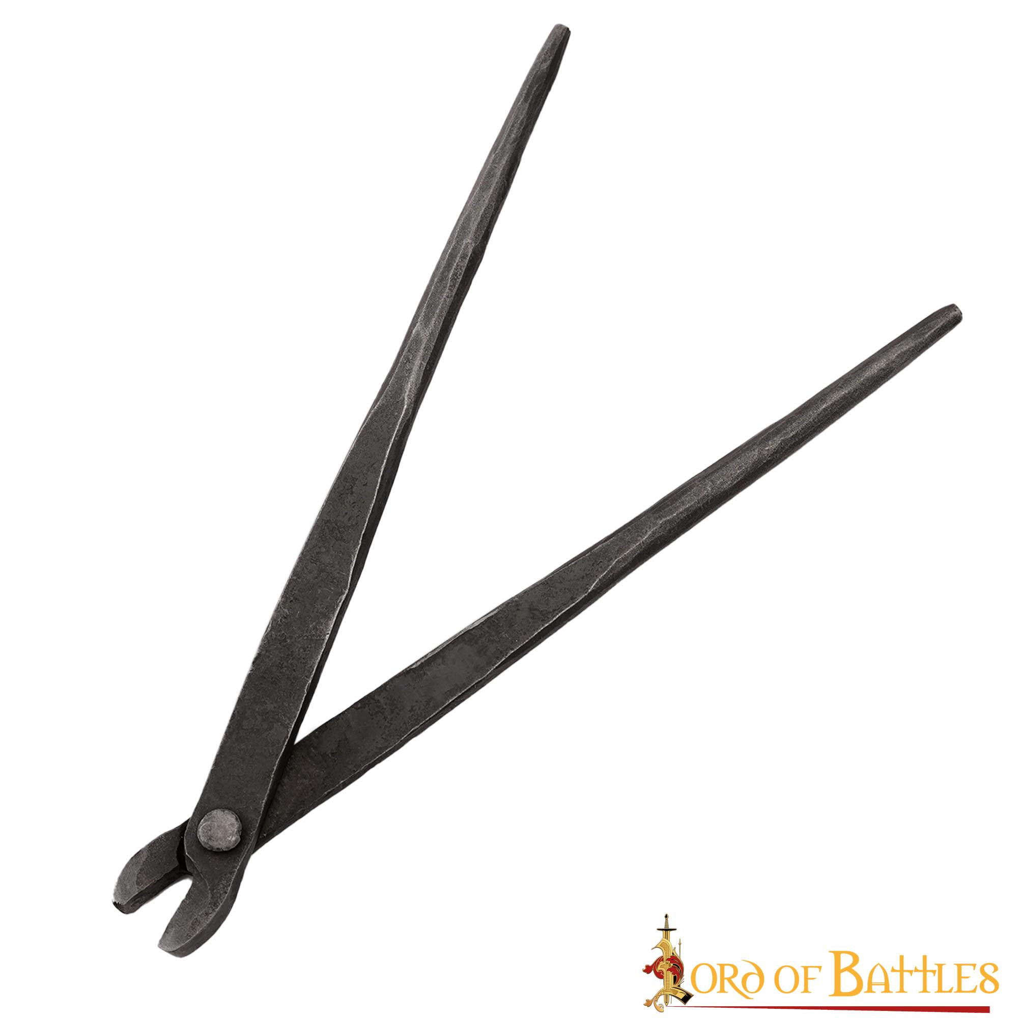 Remachadora para cotas de malla con anillas de 9 mm.