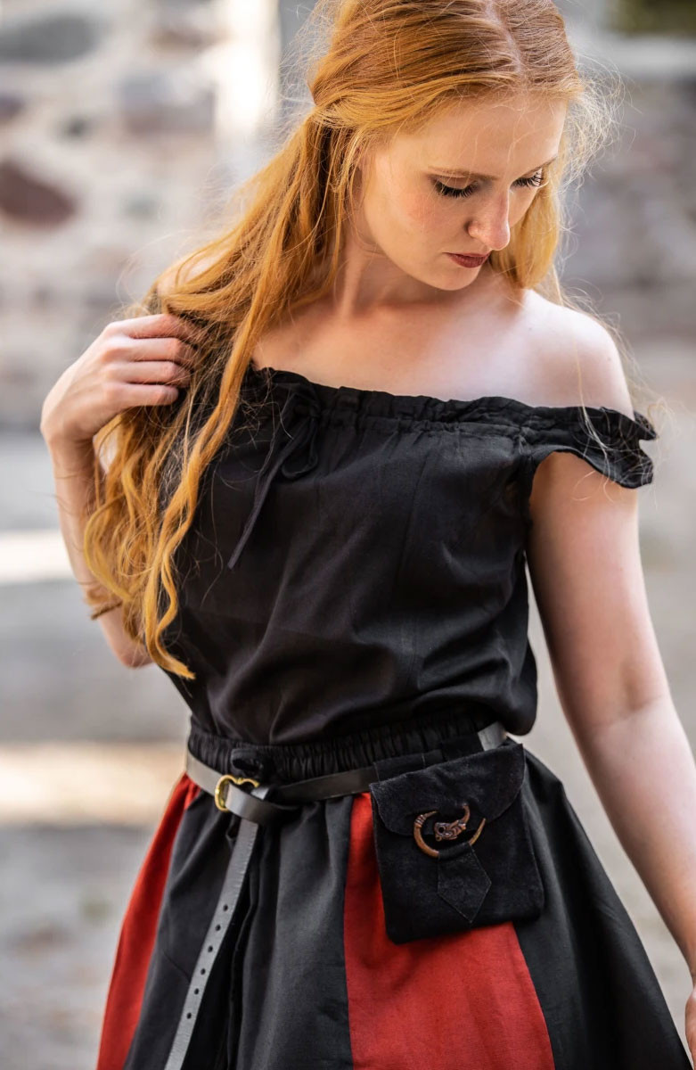 Blusa medieval sin mangas Adele, color negro