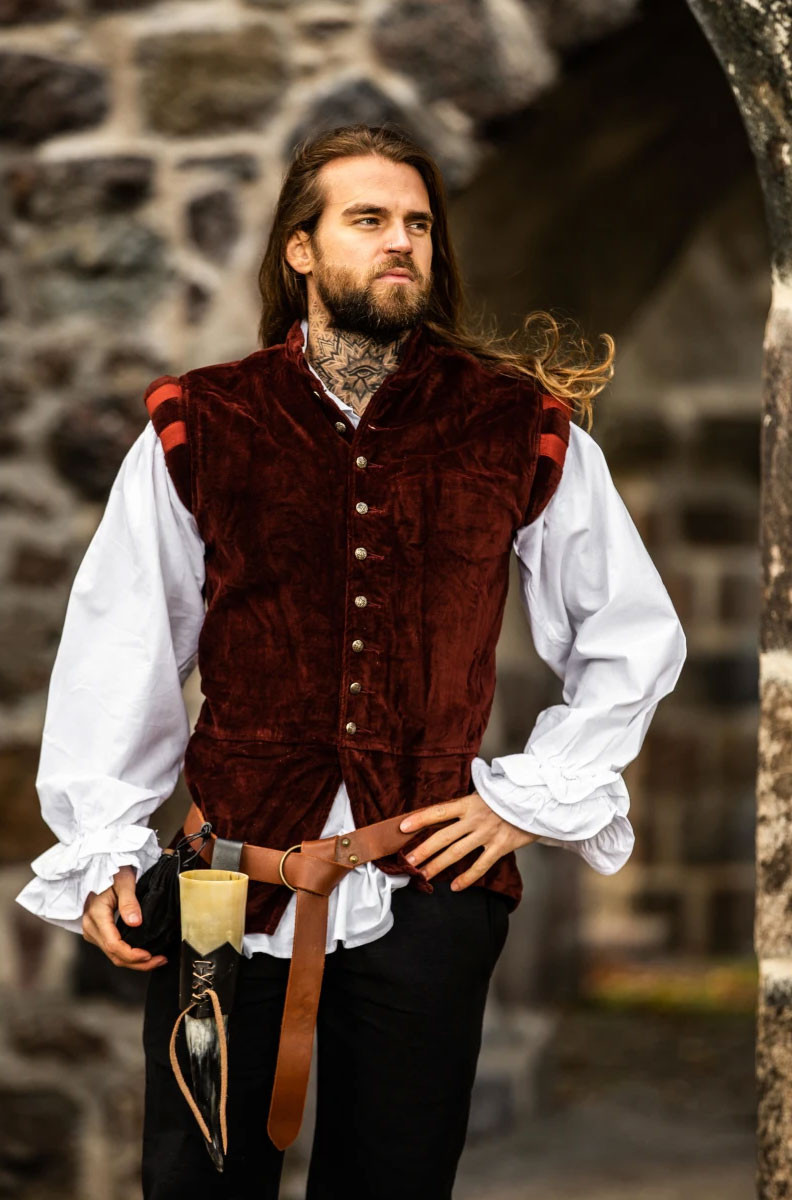Chaleco renacentista modelo Pierre, color rojo