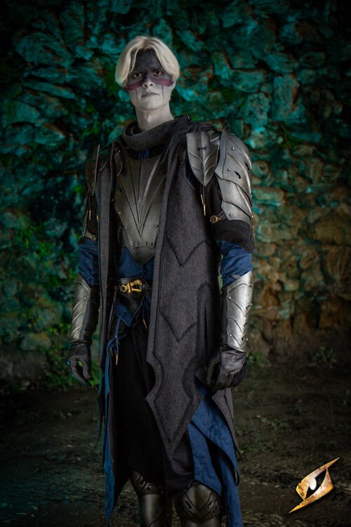 Abrigo Elfo Oscuro Encanto de la Noche