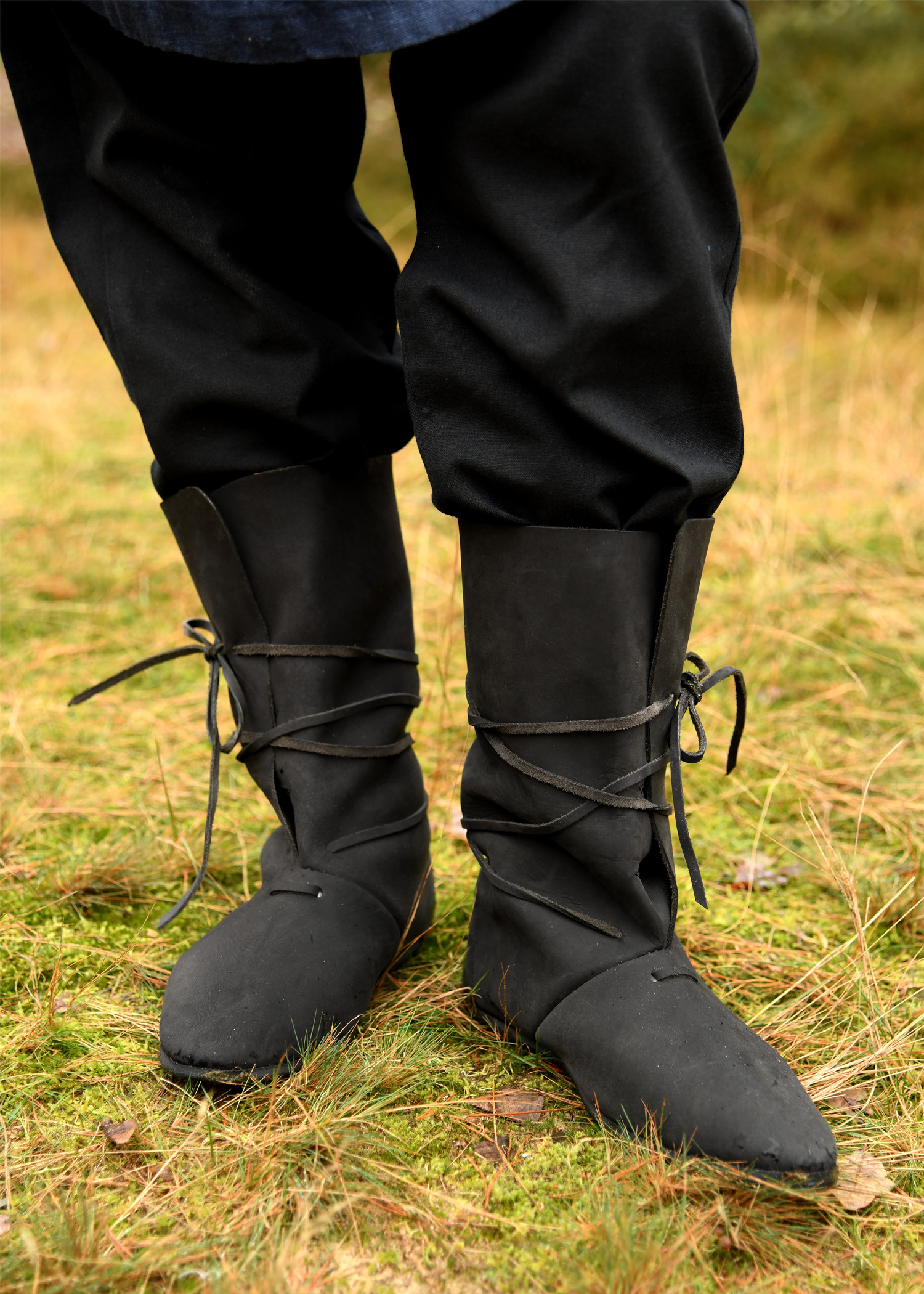 Botas vikingas Oseberg con cordones, negras (siglo IX)