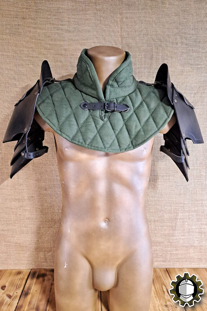 Hombreras medievales cuero modelo Herahi, color negro