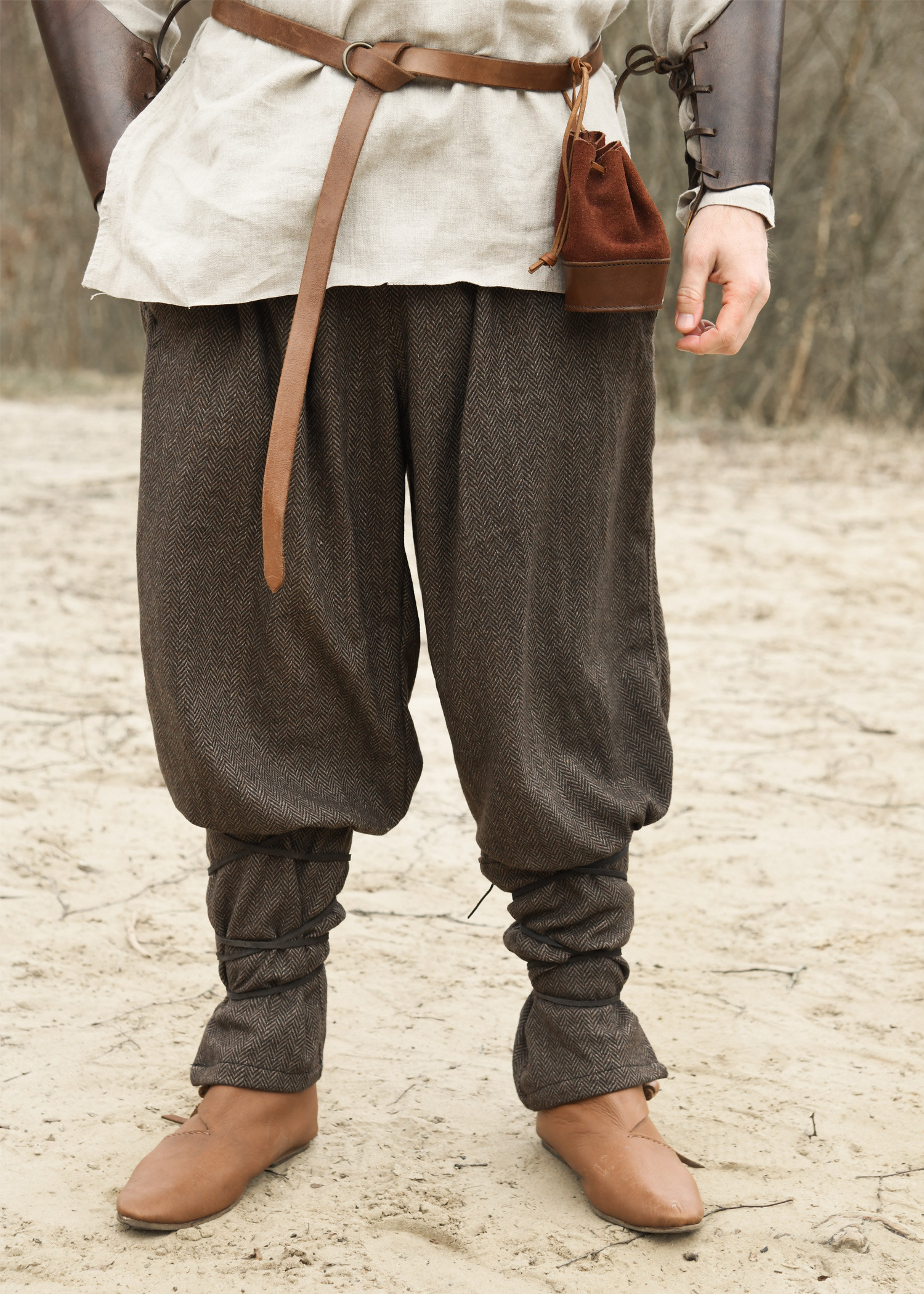 Pantalones vikingos patrón de espiga, modelo Tjore