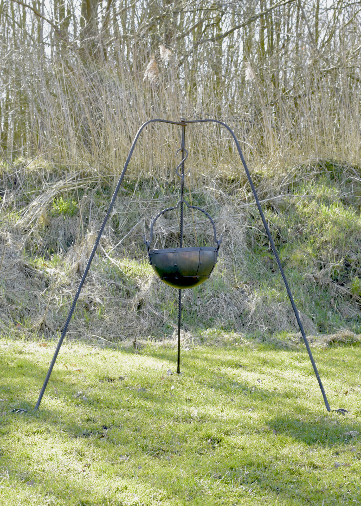 Trípode grande, forjado a mano, aprox. 155 cm