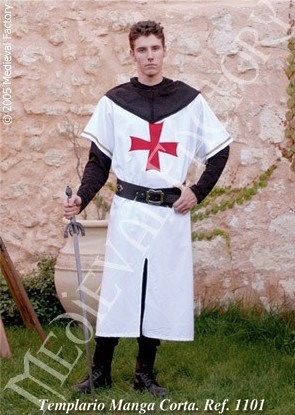 Traje templario en blanco completo con manga corta Traje templario en blanco completo con manga corta