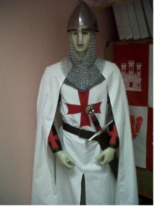 MANIQUÍ CABALLERO TEMPLARIO
