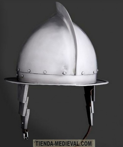 YELMO FUNCIONAL DE PIQUERO SIGLO XVII