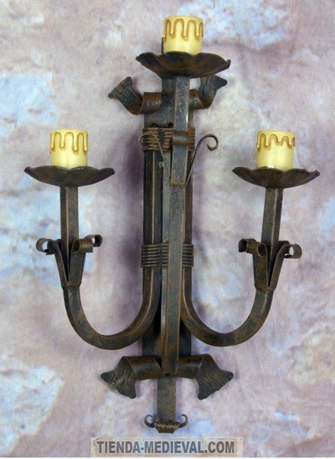 APLIQUE FORJA 3 BOMBILLAS 52 CMS