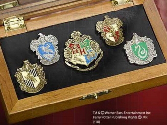 Pins escuelas Hogwarts Harry Potter