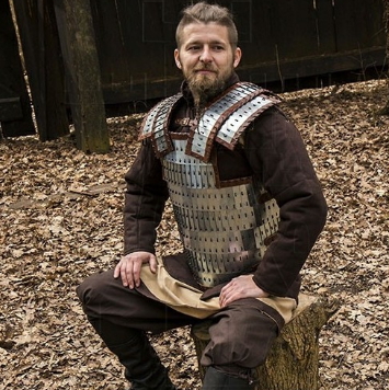 armadura-vikinga-cuero