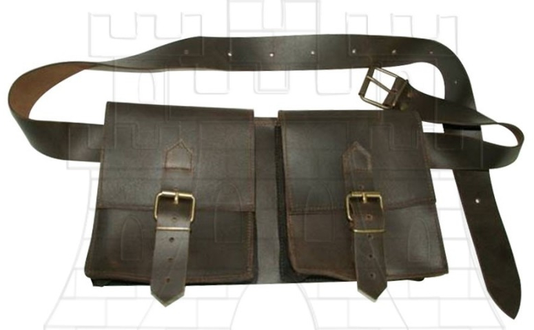 Riñonera doble en cuero - Medieval Belt Bags: A Journey Through History and Authenticity for Reenactors