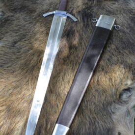 Espada medieval de una mano, hoja ancha